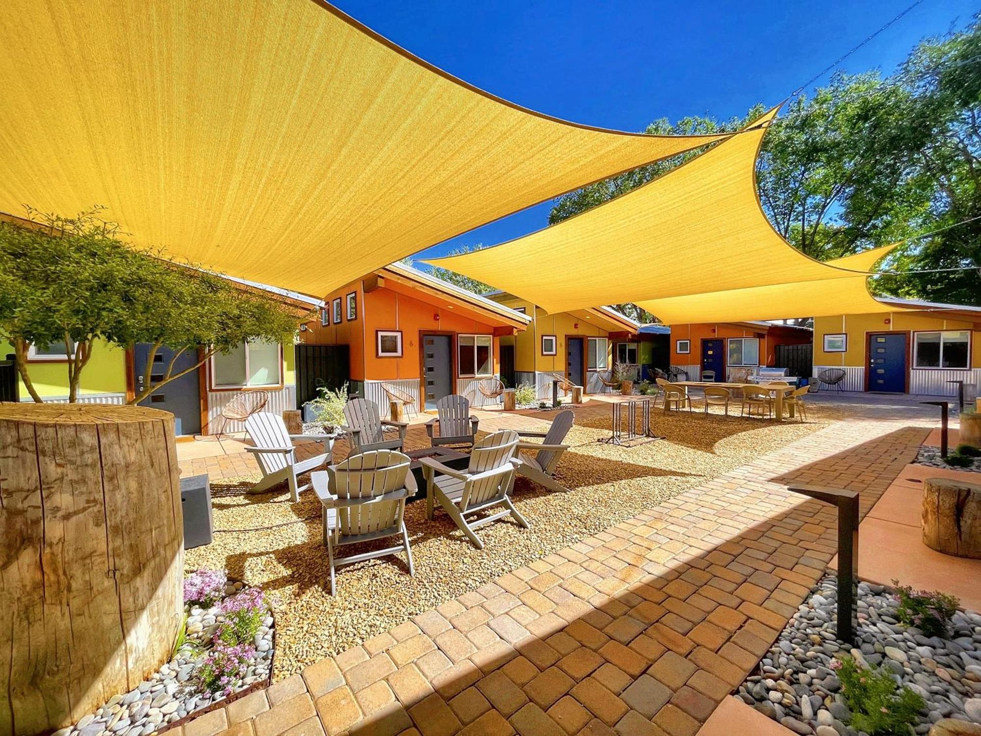 Downtown Kokopelli # 2- Newly Remodeled Stylish Studio Moab Exterior photo